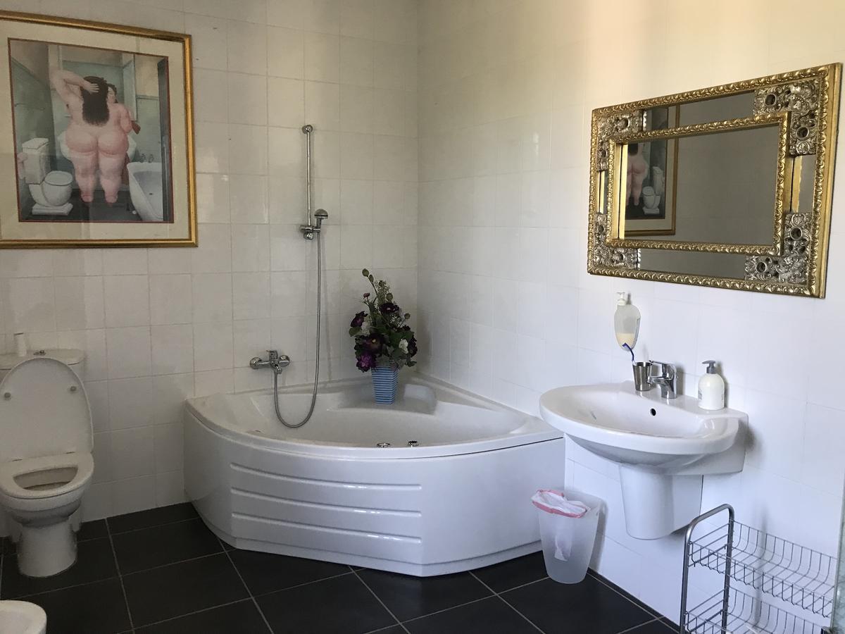 Serendipity Bed and Breakfast Saint-Clement  Exteriör bild